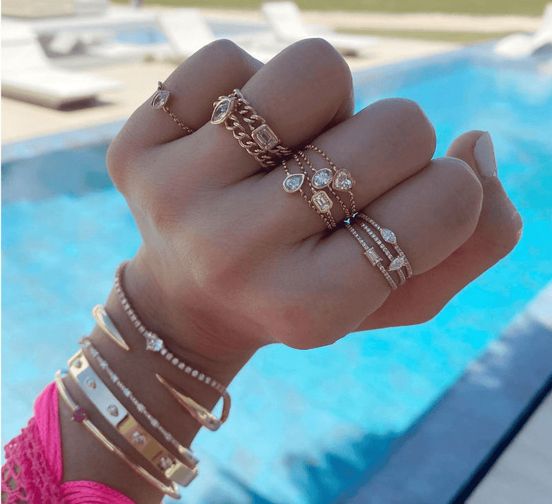 Chain Diamond Bezel Gold Ring